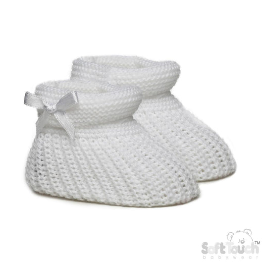 Unisex Newborn Clothes - Baby booties with a white coloured knitted design, featuring a small bow on the side. (Front Angle)